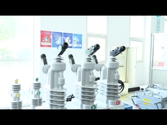 चुंबकीय नियंत्रण डिजिटल के साथ गहराई से एकीकृत प्रकार 27kV उच्च वोल्टेज वैक्यूम सर्किट ब्रेकर