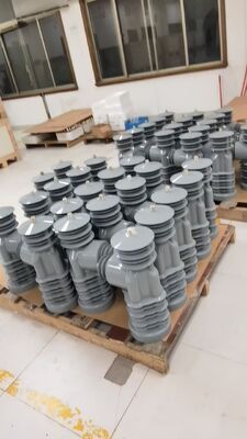 11 kV से 40.5 kV और 20 साल की सेवा जीवन के लिए सिरेमिक कैपेसिटर एम्बेडेड पोल के साथ हाई वोल्टेज वैक्यूम सर्किट ब्रेकर