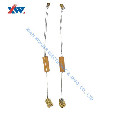 12kV 125pF उच्च वोल्टेज सिरेमिक कैपेसिटर छोटे कैप इंसर्ट टर्मिनल के साथ